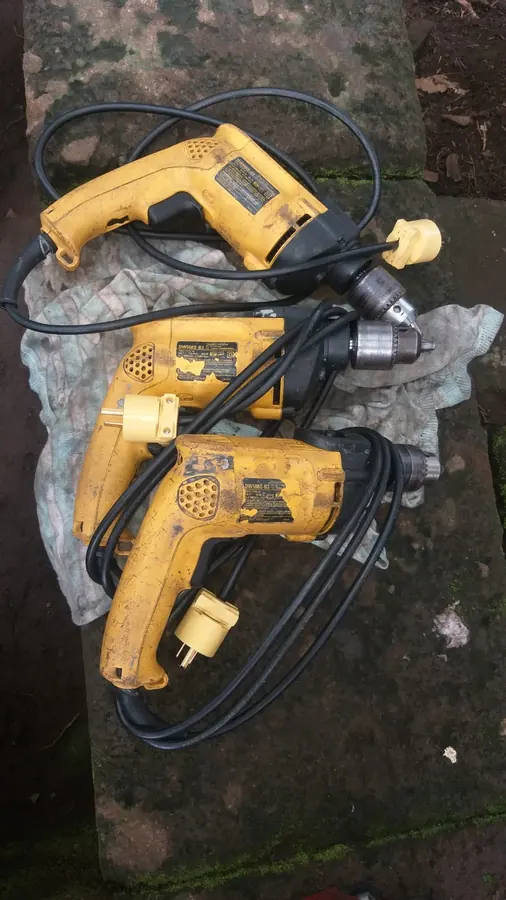 Taladros DeWalt reparados
